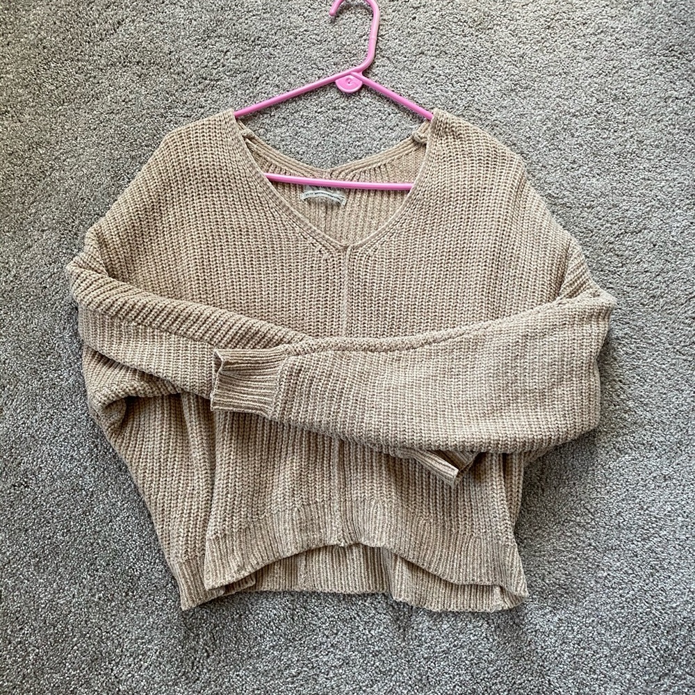urban outfitters sweater